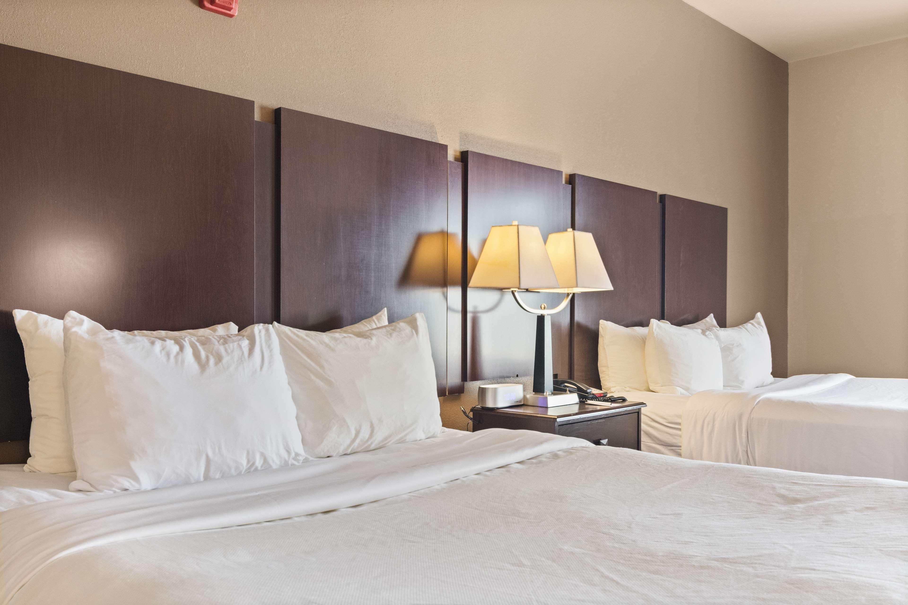 Surestay Plus Hotel By Best Western Portland Route 52 West المظهر الخارجي الصورة